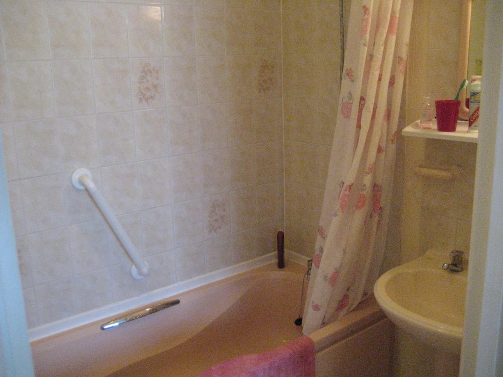 Ashley Court Hotel توركواي المظهر الخارجي الصورة