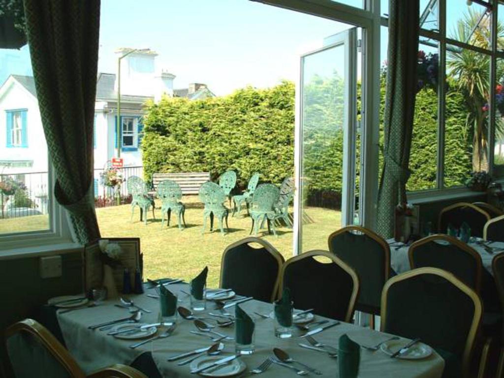 Ashley Court Hotel توركواي المظهر الخارجي الصورة
